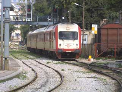 Έβαλαν στο μάτι καλώδιο του ΟΣΕ