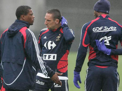 Βαριά «καμπάνα» για την αποστασία