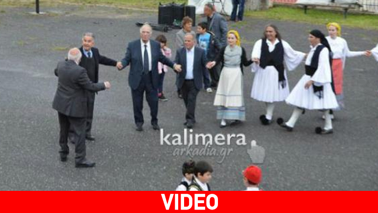 Οι χορευτικές ικανότητες του Β. Λεβέντη