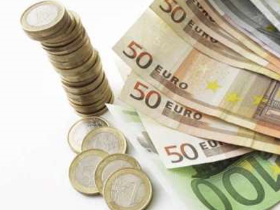 Μειώθηκε το έλλειμμα τρεχουσών συναλλαγών