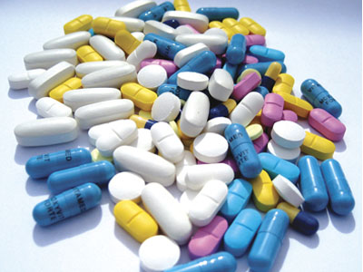 Ανέσυραν τις σακούλες με τα φάρμακα