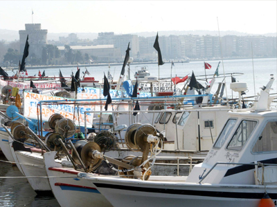 Ένταση στη Νέα Μηχανιώνα μεταξύ αλιεργατών και πλοιοκτητών