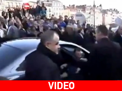 Υποδοχή με… αυγά στον Ν. Σαρκοζί