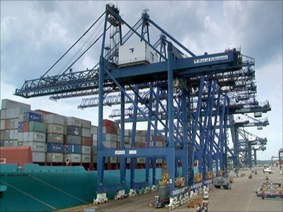 Ενισχύουν οι Βρετανοί το Φελιξστόου