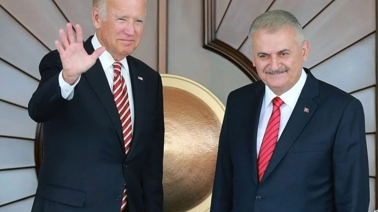 «Οι Κούρδοι δεν πρέπει να περάσουν δυτικά του Ευφράτη» δηλώνουν Μπάιντεν – Γιλντιρίμ