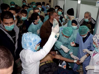 Συρία: Η αντιπολίτευση πήρε δείγματα από τα θύματα της επίθεσης με χημικά