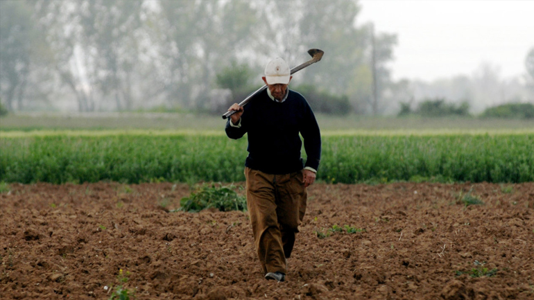 Επιστρέφουν το «πακέτο Χατζηγάκη» οι αγρότες