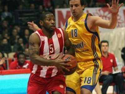 Πεν: Θέλω να δω αύριο γεμάτο το ΣΕΦ