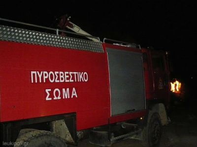 «Ύποπτη» φωτιά σε στάβλο