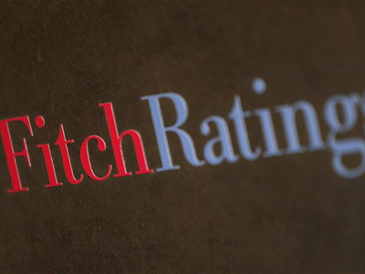 Η Fitch υποβάθμισε 18 ισπανικά ταμιευτήρια