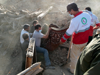 Φονικός ο σεισμός στο Ιράν
