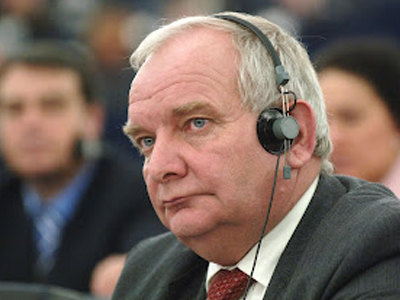 «Το μνημόνιο δεν μπορεί να τεθεί σε αμφισβήτηση» «Το μνημόνιο δεν μπορεί να τεθεί σε αμφισβήτηση»