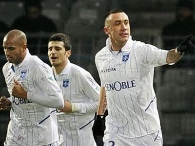 Έπιασε κορυφή η Όσερ, 2-1 την Λε Μαν