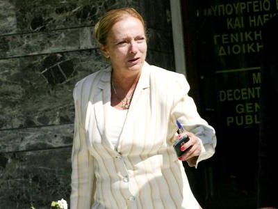 Η Ρεγγίνα στο «θρόνο» της