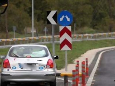 Κυκλοφοριακές ρυθμίσεις στην Ε.Ο. Αθηνών-Κορίνθου Κυκλοφοριακές ρυθμίσεις στην Ε.Ο. Αθηνών-Κορίνθου