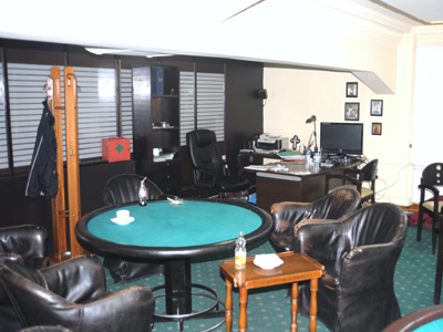 Εντοπίσθηκε «μίνι καζίνο» στην περιοχή του Μουσείου Αθηνών Εντοπίσθηκε «μίνι καζίνο» στην περιοχή του Μουσείου Αθηνών