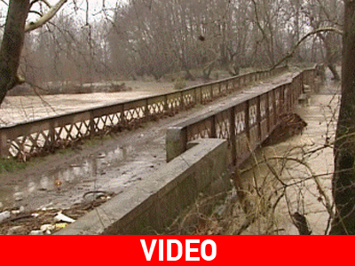 Επικίνδυνη η γέφυρα στο Παλιούρι μετά τη θεομηνία