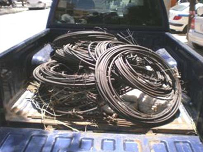 Έκλεψε ακόμα και σίδερα από οικοδομή