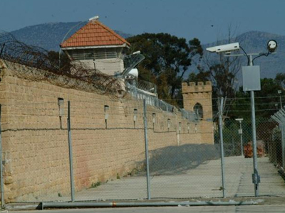 Έρευνες για την απόδραση κρατουμένου