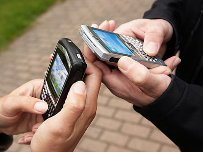 Λήγει η προθεσμία για την ταυτοποίηση των καρτοκινητών