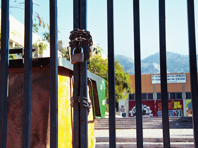 Πανελλαδικό “λουκέτο” σε σχολεία… λόγω γρίπης