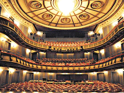 Αναγνώσεις: Έλληνες στον κόσμο