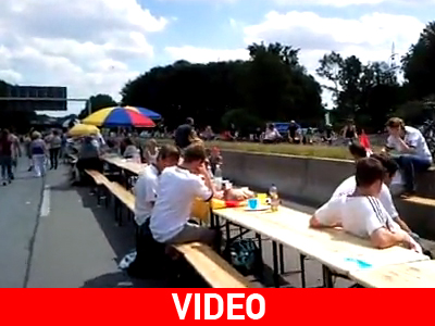 Υπαίθριο «τσιμπούσι» στην Ε.Ο