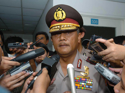 Νεκροί δυο ύποπτοι για τις βομβιστικές επιθέσεις στην Τζακάρτα