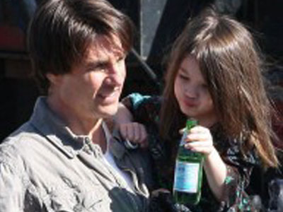 H Suri Cruise προτιμά… Pellegrino
