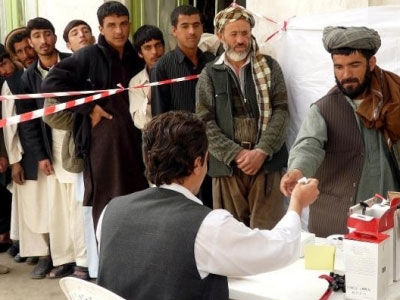 Λιγότεροι παρατηρητές στο β’ γύρο εκλογών του Αφγανιστάν