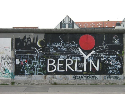 Η «επανένωση» διχάζει τους Γερμανούς πολίτες