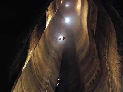 Στρατιωτική “μόλυνση”… στην Αλβανία