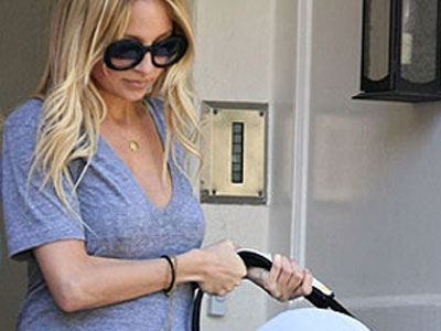 Καλώς τα δέχτηκε…η Nicole