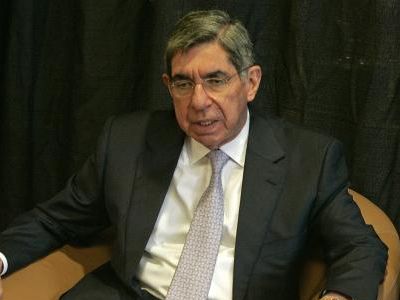 Θύμα της νέας γρίπης και ο Oscar Arias