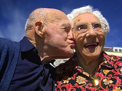 Ο θάνατος χώρισε το μακροβιότερο ζευγάρι της Βρετανίας