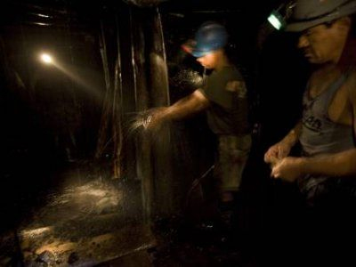 Έξι πτώματα ανασύρθηκαν από το ορυχείο της Σλοβακίας