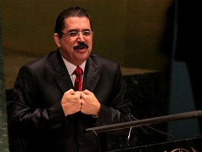 Αυστηρότερες κυρώσεις ζήτησε από τις ΗΠΑ ο Zelaya για την προσωρινή κυβέρνηση της Ονδούρας