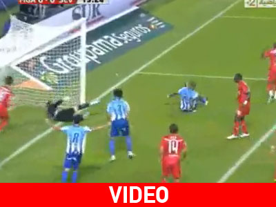 «Τρίποντο» εκτός έδρας για τη Σεβίλλη