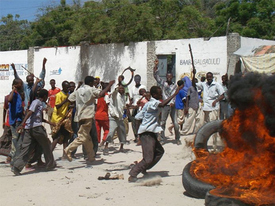 Πολύνεκρες συγκρούσεις στη Σομαλία