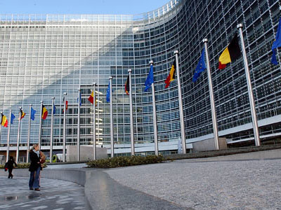 ΕΕ: Οικονομικά κίνητρα για την ειρηνευτική διαδικασία