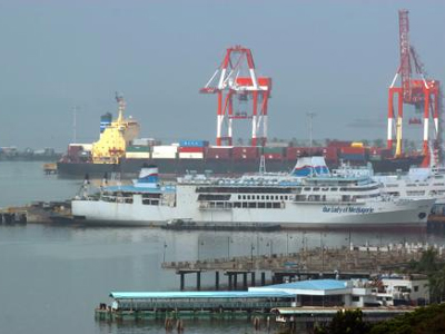 Φορτίο με όπλα κατέσχεσαν οι Αρχές των Φιλιππίνων