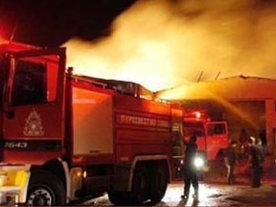 Πυρκαγιά σε παρκινγκ στην Καλλιθέα