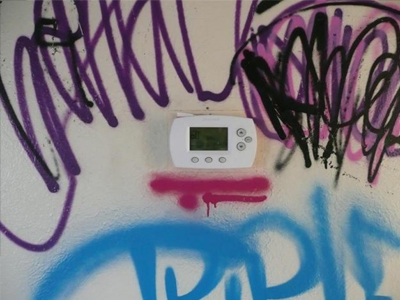 Στα… άκρα για λίγη δημοσιότητα