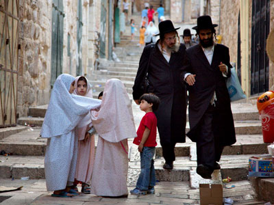 Κατηγορίες για αμερικανικές δωρεές σε εβραϊκούς οικισμούς