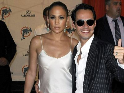 “Σατέν φαντασίωση” η Jennifer Lopez