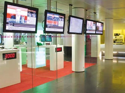 “Aλλάζει χέρια” το περιοδικό Business Week