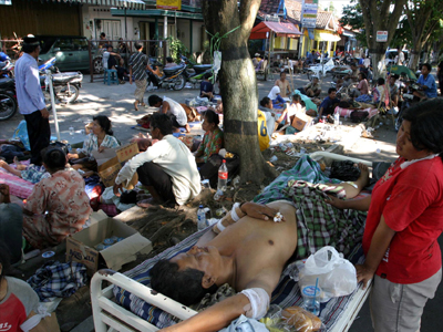 Τραυματίες και ζημιές από το σεισμό στην Ινδονησία