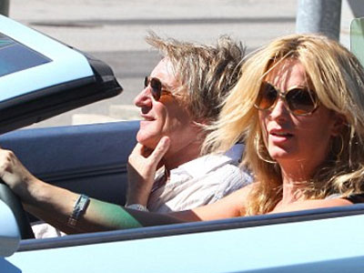 Χλιδάτες βόλτες για τον Rod Steward