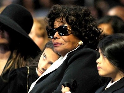 Βοήθημα 86.000 δολ. για τη μητέρα και τα παιδιά του Jackson