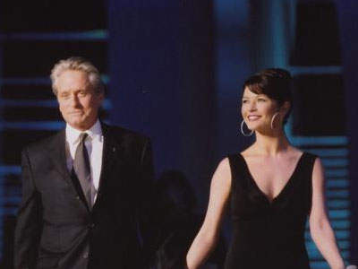 Γιορτάζει η οικογένεια Douglas